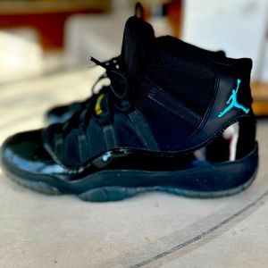 JORDAN 11 RETRO GAMMA BLUE